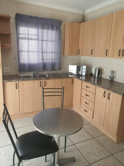 Apartament Funky Dot Sleeping Spot Kempton Park Zewnętrze zdjęcie