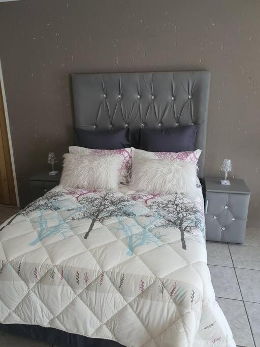 Apartament Funky Dot Sleeping Spot Kempton Park Zewnętrze zdjęcie