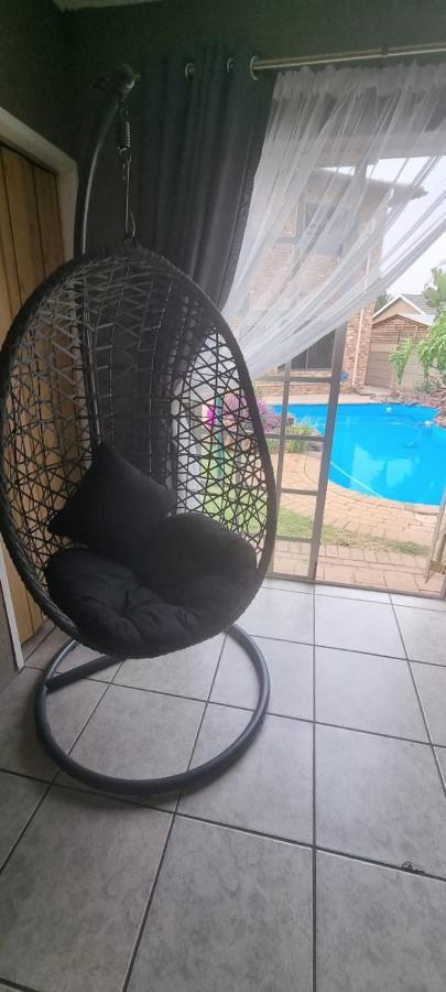 Apartament Funky Dot Sleeping Spot Kempton Park Zewnętrze zdjęcie