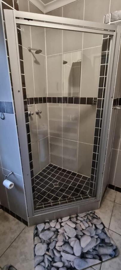 Apartament Funky Dot Sleeping Spot Kempton Park Zewnętrze zdjęcie